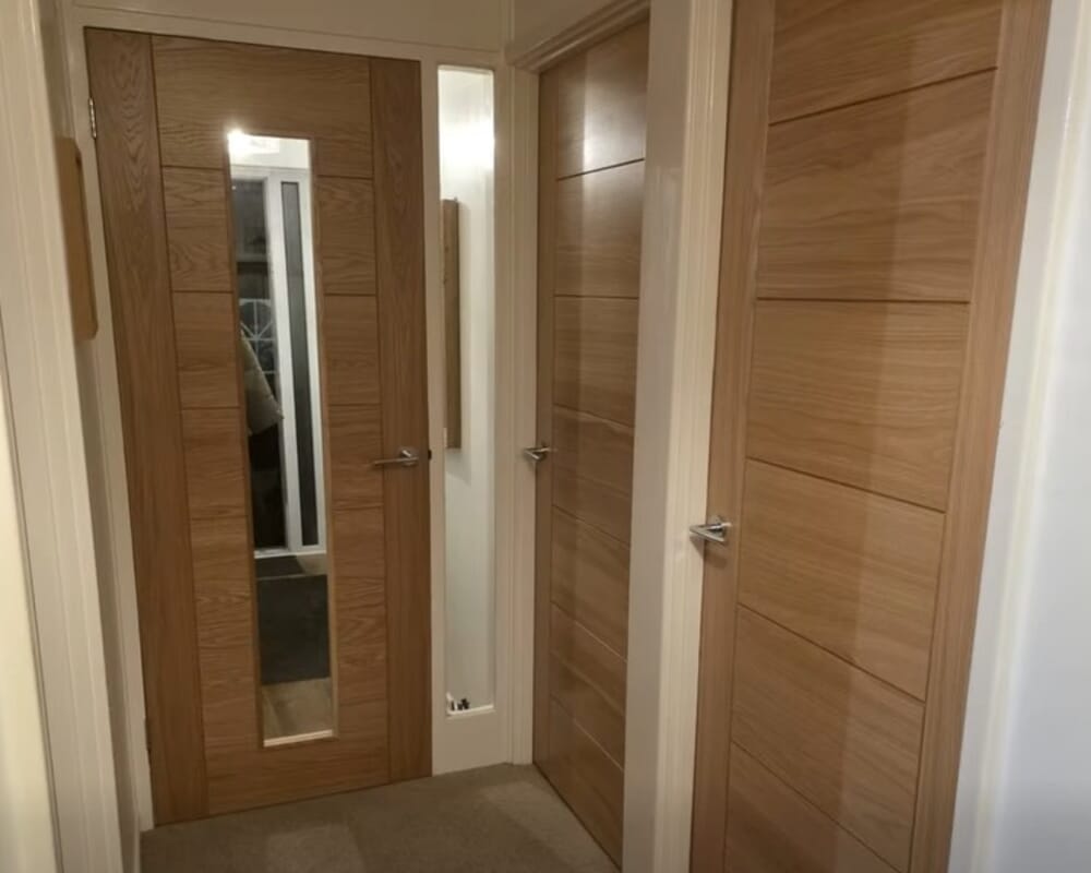 2032 x 813 x 35mm (32") Modern 7 Panel Oak - Prefinished Internal Doors